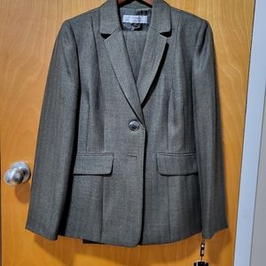 Wens 2 piece suit